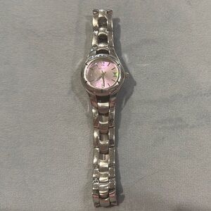 Relic Silver Watch Elegant Design Timeless Appeal